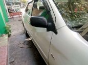 Bán Toyota Vios 1.5năm 2004, màu trắng chính chủ, 195 triệu