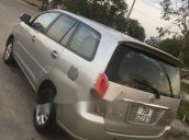 Cần bán gấp Toyota Innova sản xuất 2008, màu ghi vàng 