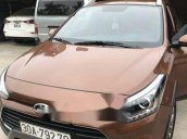 Cần bán xe Hyundai i20 Active năm sản xuất 2015