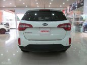 Bán xe Kia Sorento GATH 2.4AT sản xuất năm 2017, màu trắng