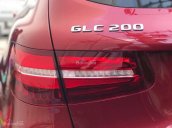 Bán xe Mercedes GLC 200 màu đỏ, giá tốt, giao xe ngay