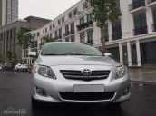 Nhà bán Toyota Altis 2009 1.8 tự động màu bạc xe rất đẹp xe thích nhé