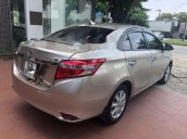 Cần bán lại xe Toyota Vios sản xuất 2016, màu bạc như mới