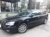 Cần bán Ford Mondeo 2.5V6 AT đời 2005 đèn hậu 2 vạch, đèn xi nhan trên gương, chính chủ, màu đen