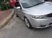 Bán Kia Forte 2011 màu bạc, số sàn, xe rất ít đi còn như mới