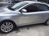 Bán Kia Forte 2011 màu bạc, số sàn, xe rất ít đi còn như mới