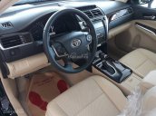 Bán Toyota Camry 2.0E, các màu, khuyến mại tưng bừng cuối năm