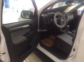 Bán Chevrolet Colorado 2018, giảm 55t, hỗ trợ 100% giá trị xe, bao hồ sơ xấu, nợ xấu. Liên hệ: 0971426266