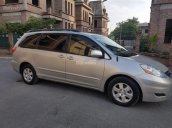 Cần bán xe Toyota Sienna LE sản xuất năm 2009, màu bạc, nhập khẩu nguyên chiếc