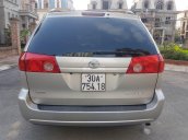 Cần bán xe Toyota Sienna LE sản xuất năm 2009, màu bạc, nhập khẩu nguyên chiếc