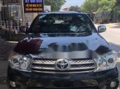 Bán Toyota Fortuner sản xuất năm 2011, màu đen chính chủ, 665tr