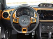 Bán ô tô Volkswagen Beetle E năm 2016, màu vàng, nhập khẩu nguyên chiếc