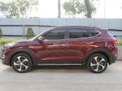 Cần bán xe Hyundai Tucson sản xuất 2018, màu đỏ, giá chỉ 843 triệu