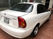 Cần bán xe Daewoo Lanos 1.5 năm sản xuất 2003, màu trắng