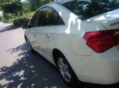 Cần bán lại xe Chevrolet Cruze sản xuất 2011, màu trắng