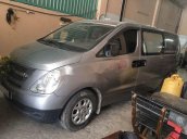 Bán Hyundai Starex năm sản xuất 2011, màu xám