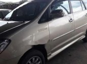 Bán ô tô Toyota Innova G đời 2006, màu bạc xe gia đình