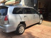 Cần bán gấp Toyota Innova sản xuất 2009 xe gia đình