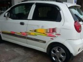 Cần bán Chevrolet Spark sản xuất 2010, màu trắng, giá 119tr