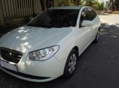 Bán xe Hyundai Elantra sản xuất năm 2013, màu trắng giá cạnh tranh