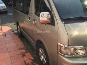 Bán ô tô Toyota Hiace Van sản xuất 2010 chính chủ giá cạnh tranh