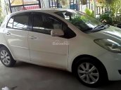 Bán Toyota Yaris 1.5 AT đời 2012, màu trắng, xe nhập