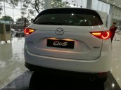 Bán ô tô Mazda CX 5 2.0 năm 2018, màu trắng