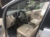 Bán ô tô Toyota Innova sản xuất năm 2016, màu đỏ số sàn, 615 triệu