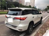 Bán Toyota Fortuner 2.7V 4x4 WD, màu trắng, sản xuất và đăng ký tháng 10/ 2017