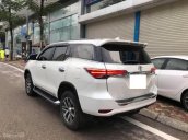 Bán Toyota Fortuner 2.7V 4x4 WD, màu trắng, sản xuất và đăng ký tháng 10/ 2017