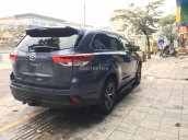 Cần bán xe Toyota Highlander sản xuất 2017, màu xanh lam, nhập khẩu