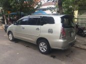 Cần bán Toyota Innova G sản xuất 2006, màu bạc, giá tốt