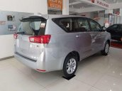 Cần bán xe Toyota Innova 2.0E năm sản xuất 2018