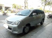 Cần bán xe Toyota Innova đời 2009, màu bạc