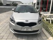 Cần bán Kia Rondo 1.7 AT năm sản xuất 2016, màu bạc xe gia đình, giá tốt