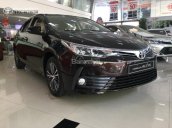 Bán Toyota Corolla Altis 1.8G 2018, màu nâu, giao ngay, trả góp 90%, giá tốt, KM ưu đãi