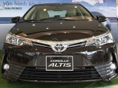 Bán Toyota Corolla Altis 1.8G 2018, màu nâu, giao ngay, trả góp 90%, giá tốt, KM ưu đãi