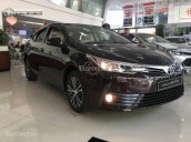 Bán Toyota Corolla Altis 1.8G 2018, màu nâu, giao ngay, trả góp 90%, giá tốt, KM ưu đãi