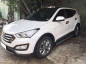 Cần bán xe Hyundai Santafe 2015 số tự động