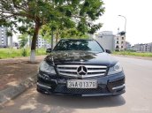 Bán Mercedes C300AMG sản xuất năm 2011, màu đen