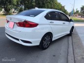 Cần tiền xây nhà bán gấp xe Honda City 2017, số tự động