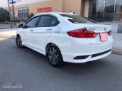 Cần tiền xây nhà bán gấp xe Honda City 2017, số tự động