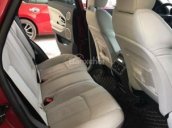 Cần bán xe LandRover Evoque sản xuất 2017, màu đỏ, xe nhập