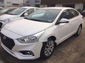 Cần bán Hyundai Accent đời 2018, màu trắng