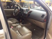 Cần bán Toyota Fortuner sản xuất năm 2009, màu bạc  