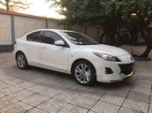 Cần bán xe Mazda 3 đời 2011, màu trắng số sàn