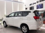 Bán xe Toyota Innova 2018, màu trắng, giá tốt