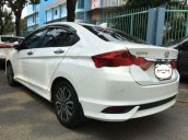 Bán Honda City Top đời 2017, màu trắng  