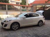 Cần bán xe Mazda 3 đời 2011, màu trắng số sàn