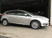 Cần bán xe Ford Focus 5D Sport Ecoboost 1.5L 2018, màu bạc, giá tốt, xe chính hãng